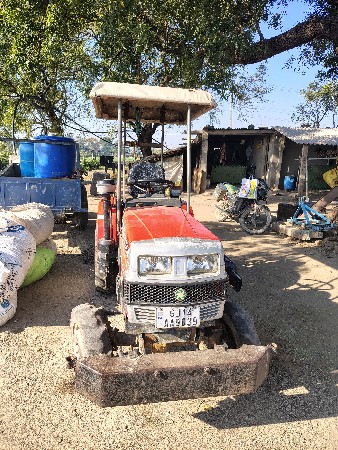 મીની ટ્રેક્ટર વેચવાનું છે