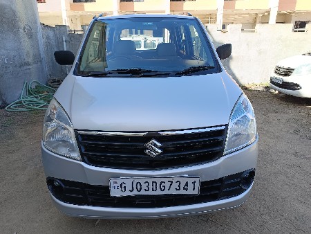 વેગેનાર ગાડી વેચવાની છે 2011 નું મો