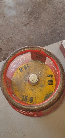 ભારત ગેસ સિલિન્ડર વેચવા નો છે
