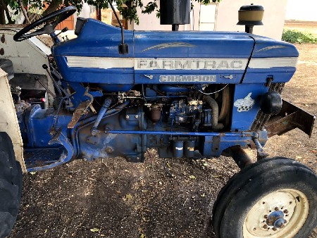 ટ્રેકટર વેચવાનું છે