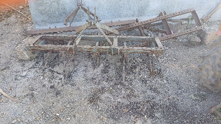 યુવરાજ 215 મોડલ 2018