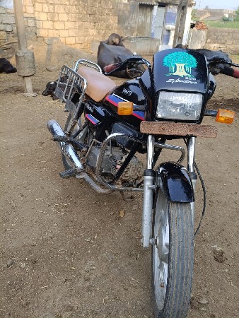 આ ગાડી વેચવાની છે