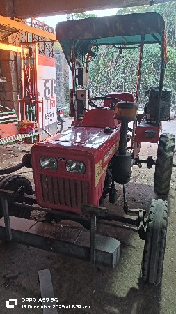 મીની ટ્રેકટર યુવરાજ