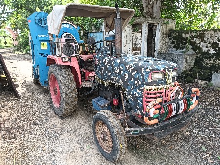 મહિન્દ્રા 275