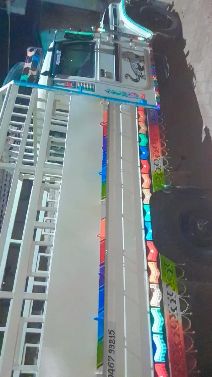 थंबनेल 3