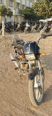 આ ગાડી વેચવાની છે