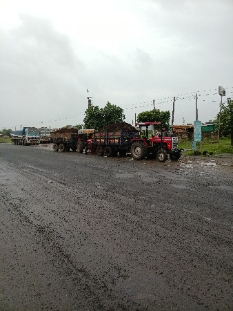 દેશી ખાતર નાખવા માટે મળો
