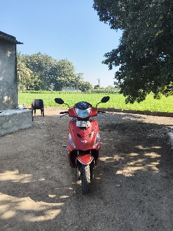સ્કૂટર વેચવાનું છે