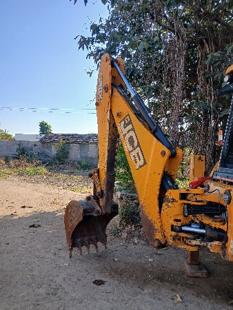 થંબનેલ 2