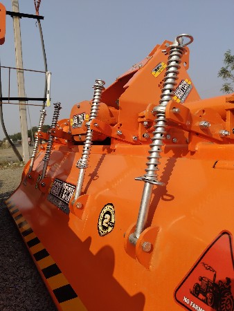 थंबनेल 4