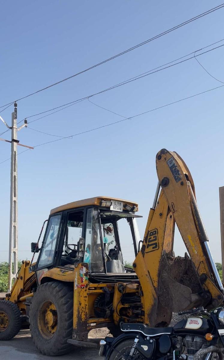 थंबनेल 3