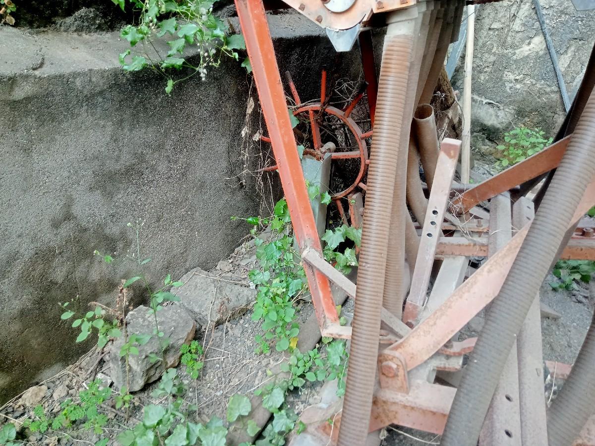 ઓરની વેચવાની છે