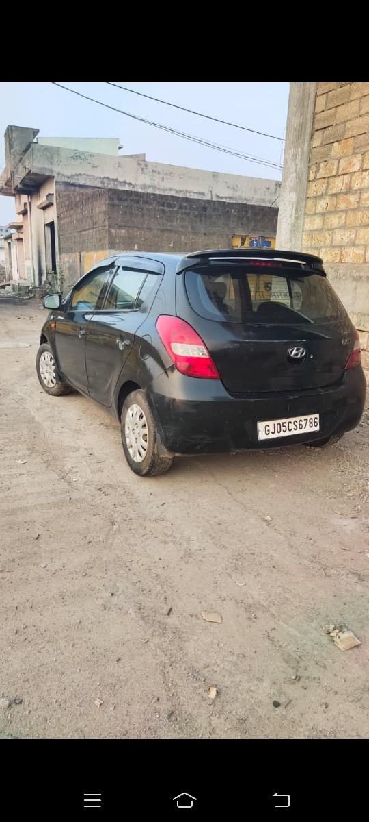 थंबनेल 2