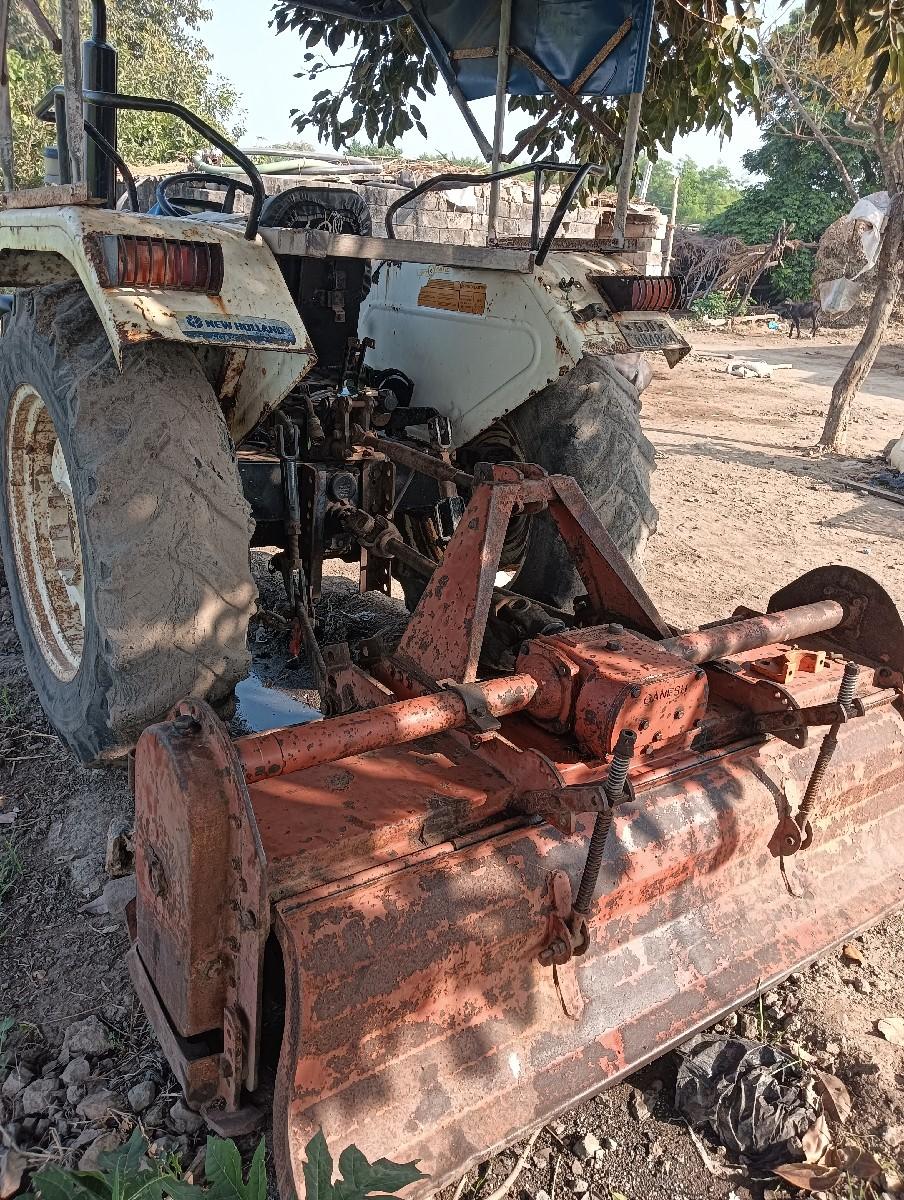 વેચવાની છે