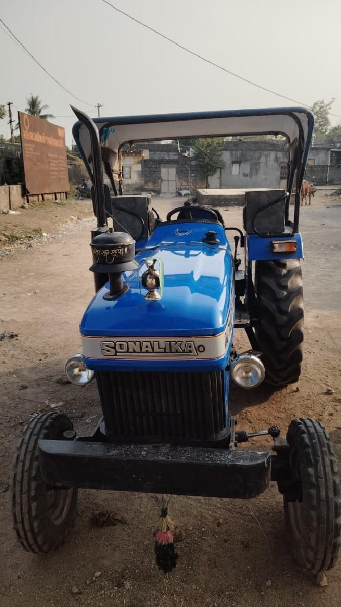 थंबनेल 2