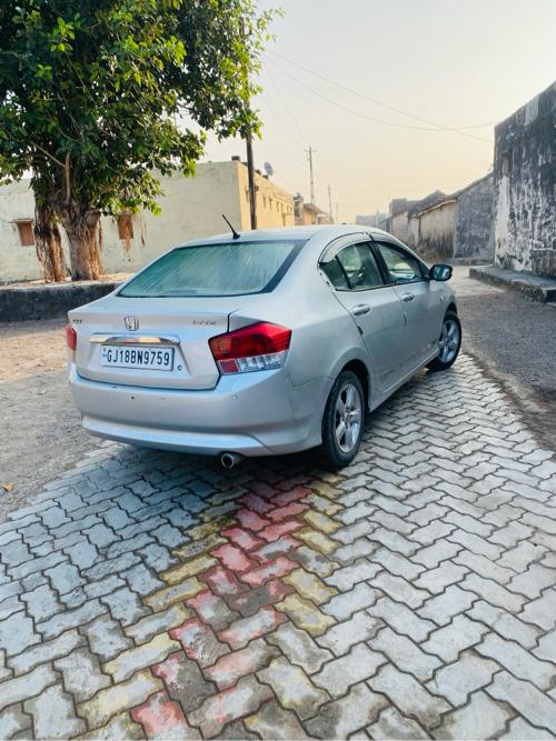 थंबनेल 2