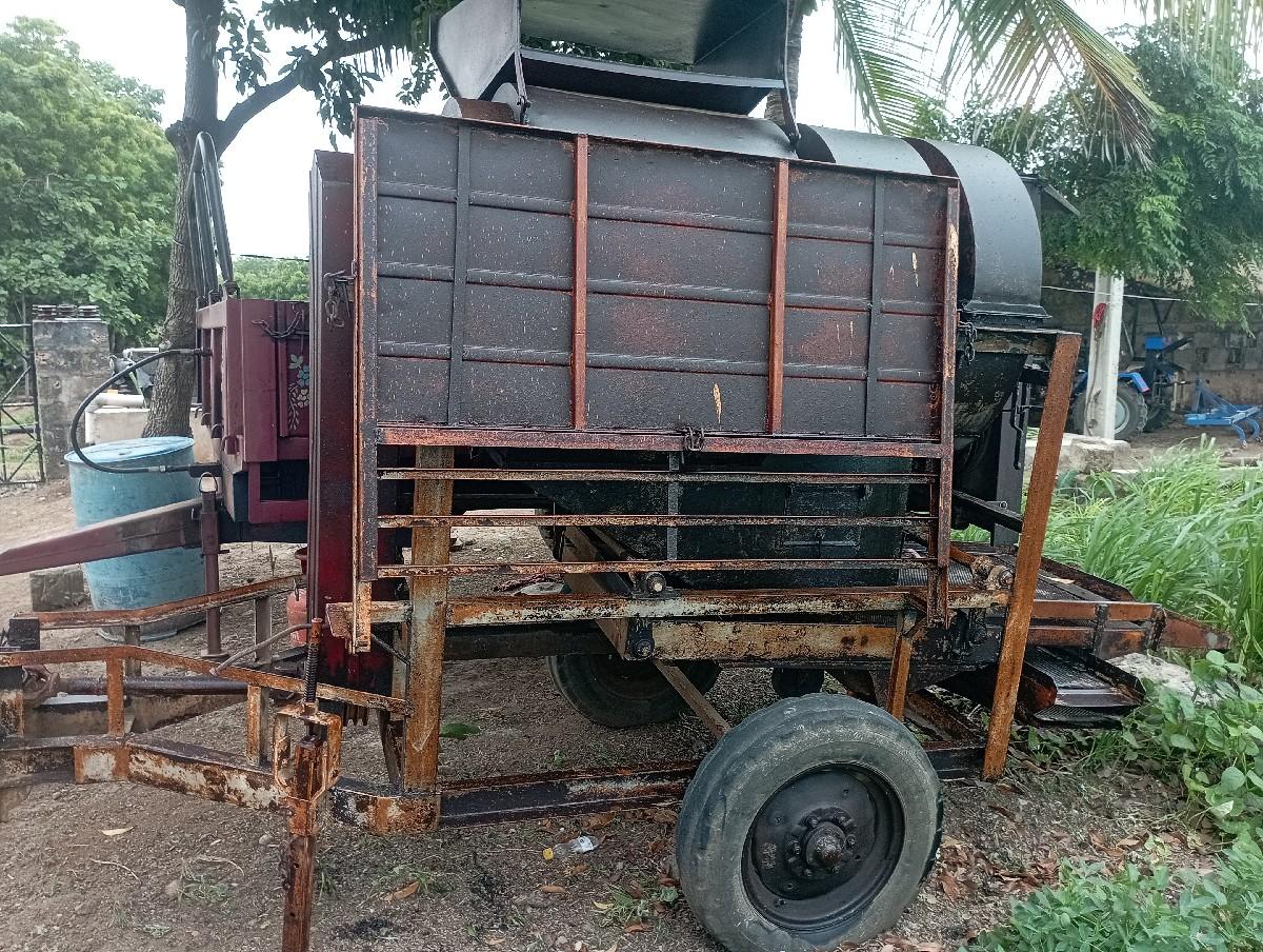 થ્રેશર વેચવાનું છે