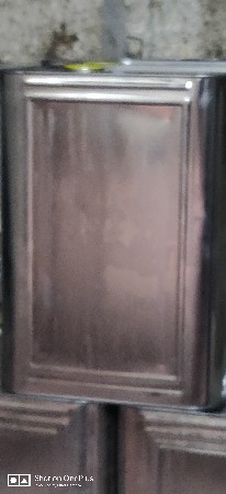 તેલ ના ઢબા વેચવાના છે