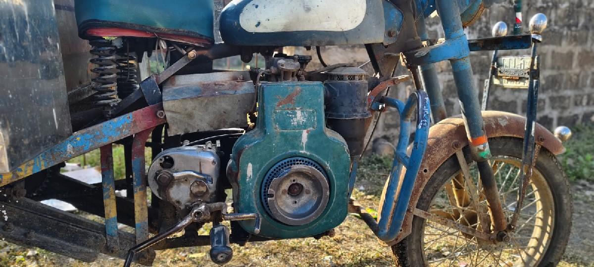 थंबनेल 3